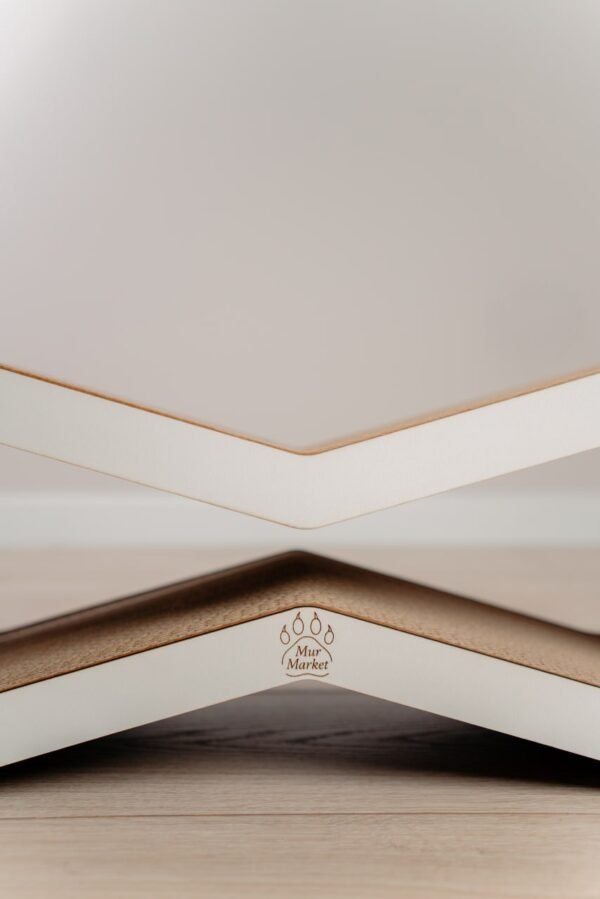 Tiny Tiger S - 60 × 20 × 22 cm